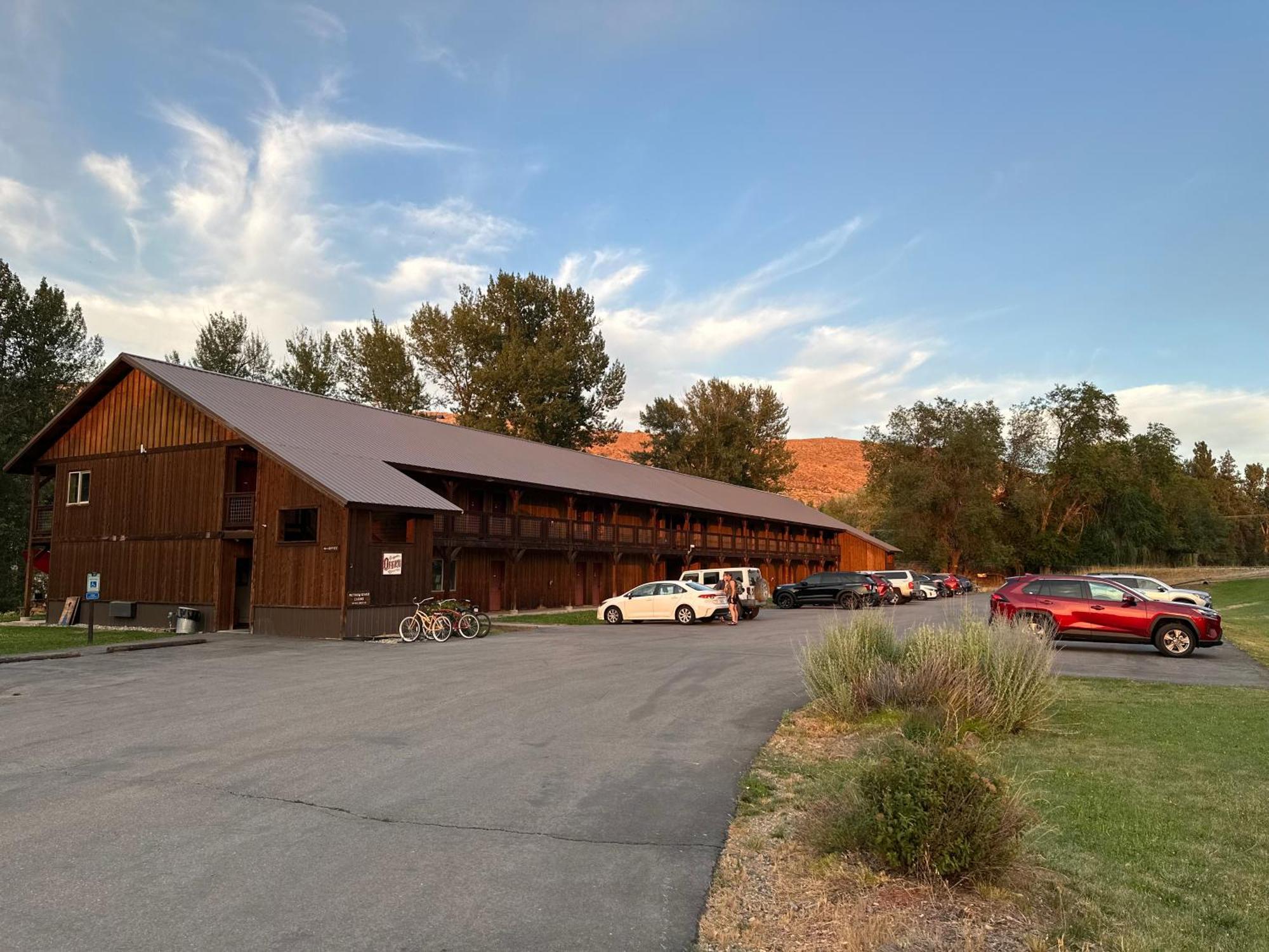 Methow River Lodge And Cabins 温索普 外观 照片