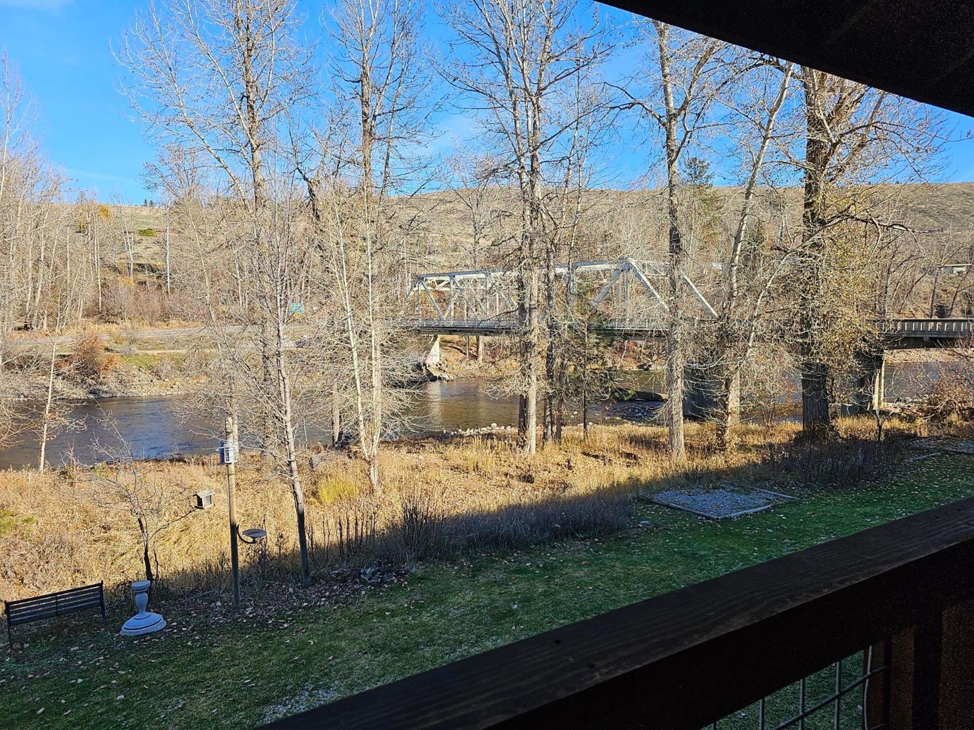 Methow River Lodge And Cabins 温索普 外观 照片