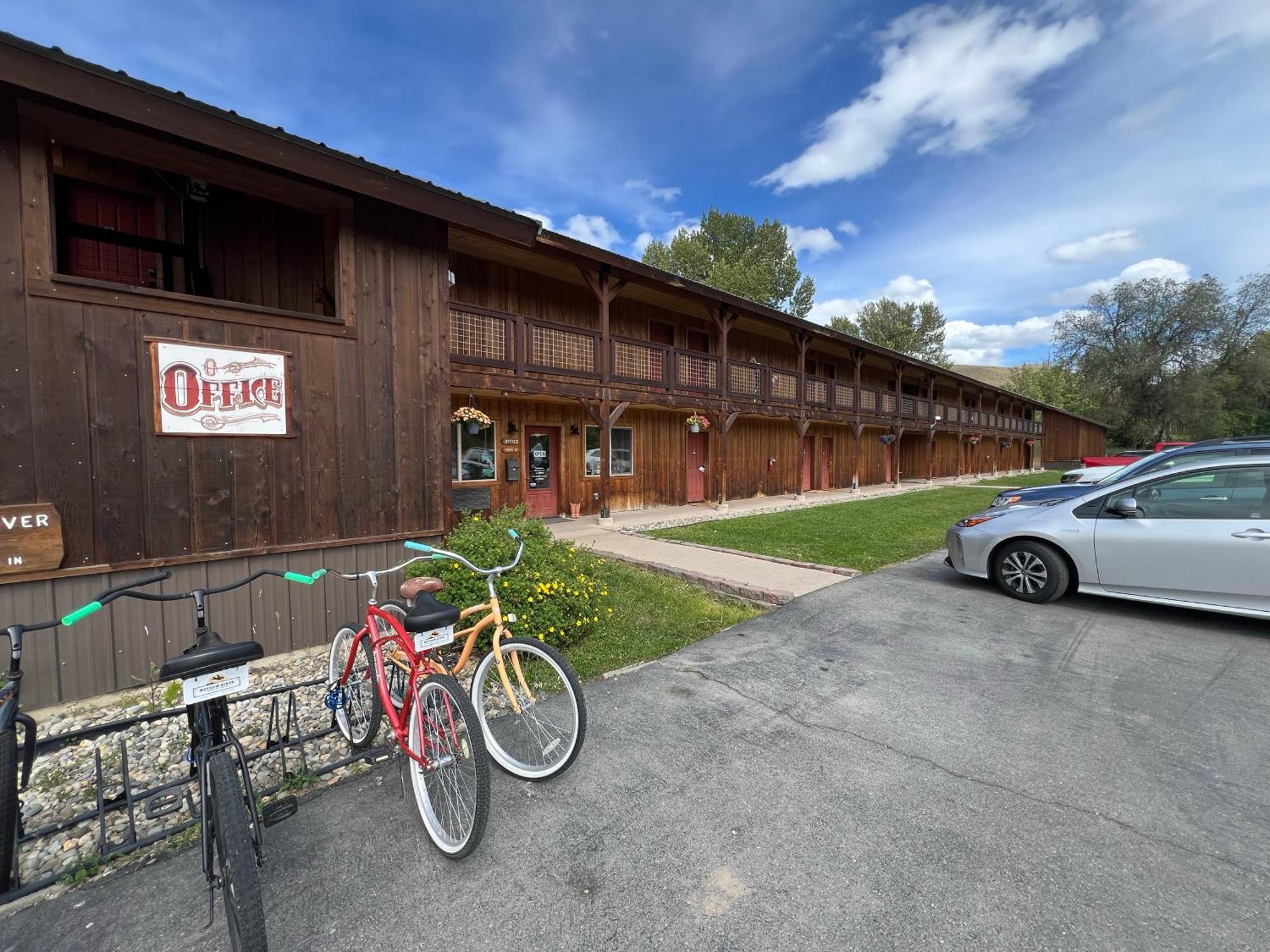 Methow River Lodge And Cabins 温索普 外观 照片