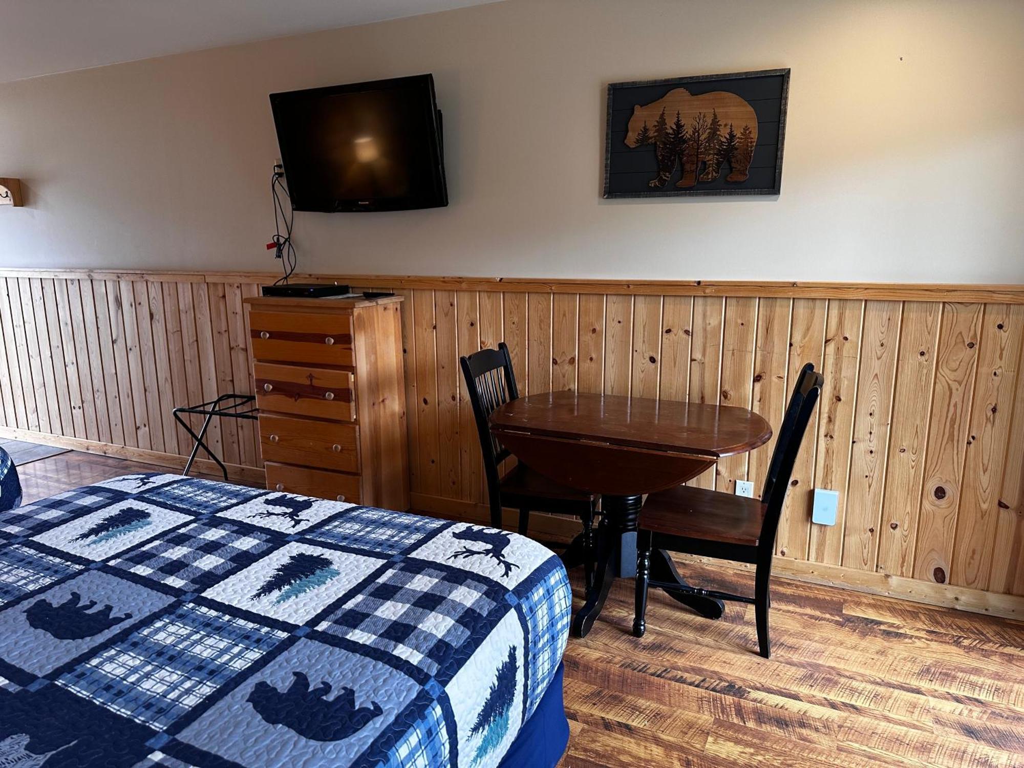 Methow River Lodge And Cabins 温索普 外观 照片